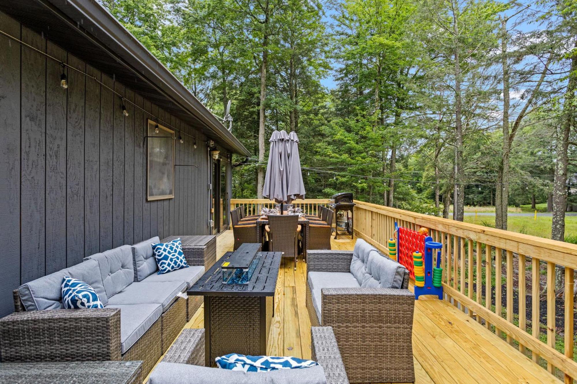 Holiday home Lazy Bear Retreat Outdoor Oasis Hot Tub Etc
