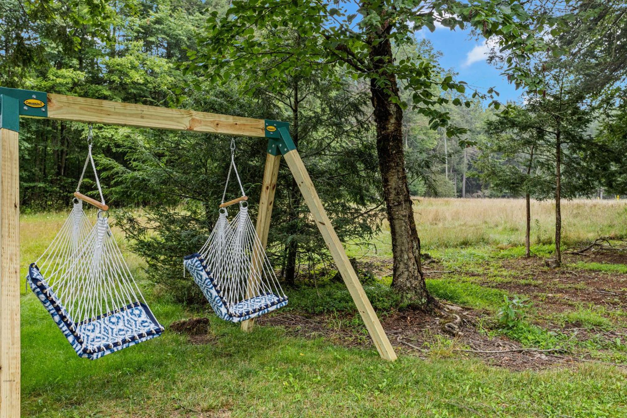 Lazy Bear Retreat Outdoor Oasis Hot Tub Etc * Blakeslee
